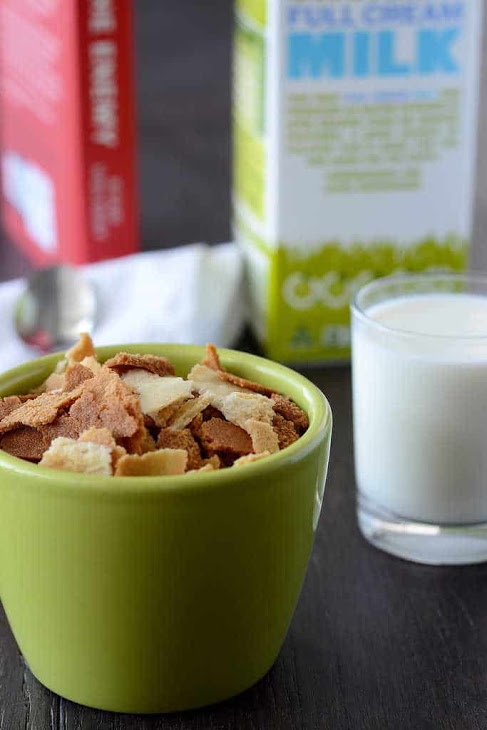 Keto Corn Flakes | KetoRecipes